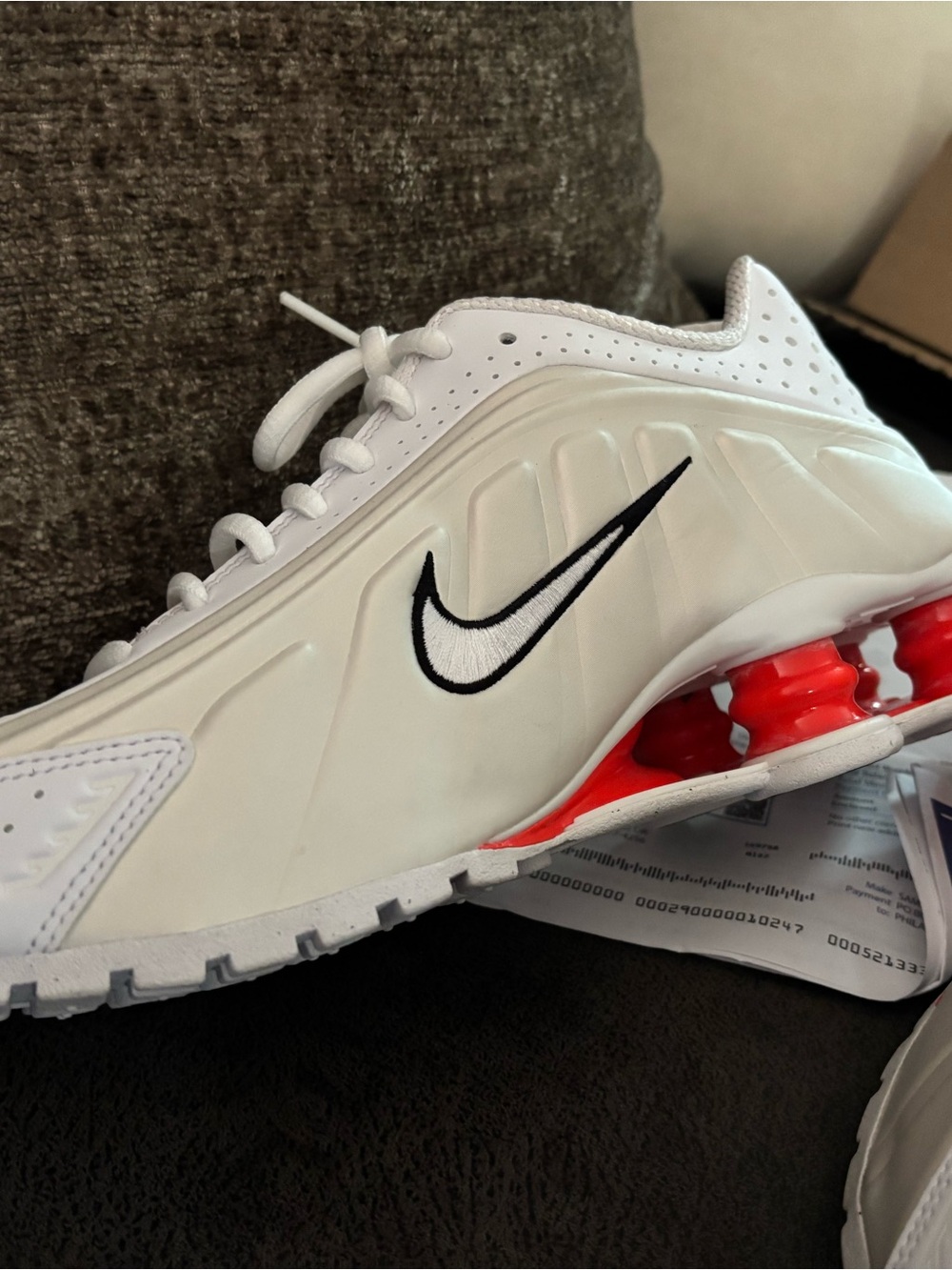 Nike shox white and Light Beige Women's Athletic Shoes.size 7 but will fit 6.5 - Picture 2 of 5
